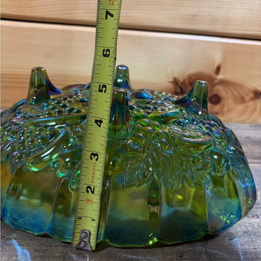 Vintage Indiana Glass Iridescent Green‎ Carnival Glass Bowl - Picture 12 of 12